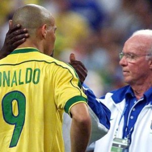 98世界杯决赛前罗纳尔多哭求：扎加洛，让我登场吧